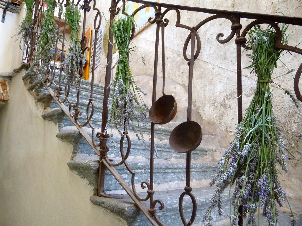 B&B Contrada Lunga Аббадія-Ларіана Екстер'єр фото